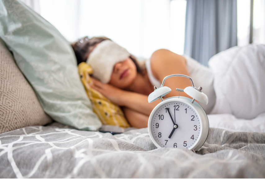 Sleep Better Naturally: Lifestyle Tips and Supplements for Restful Nights