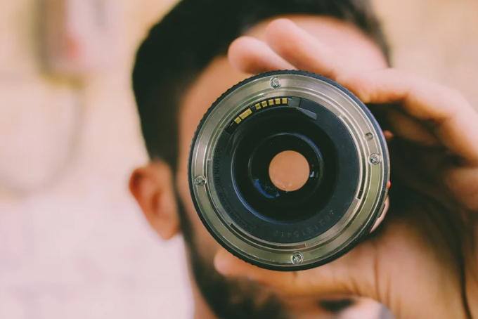 How to Naturally Sharpen Focus & Mental Clarity: Smart Herbs and Lifestyle Hacks